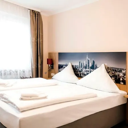 Royal 3* Frankfurt nad Mohanem