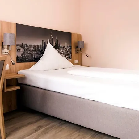 ロイヤル ホテル