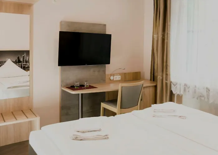 Royal Hotel Frankfurt nad Mohanem